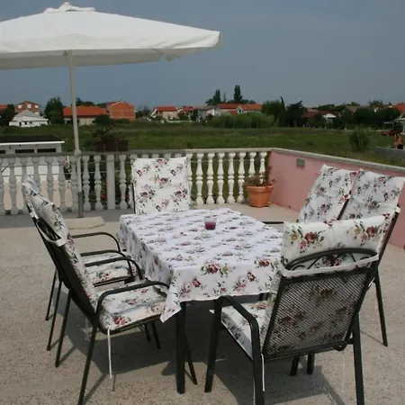 Grosses By Interhome * ורסי