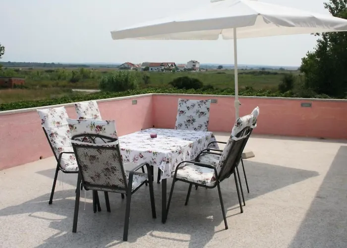 Grosses By Interhome דירה ורסי