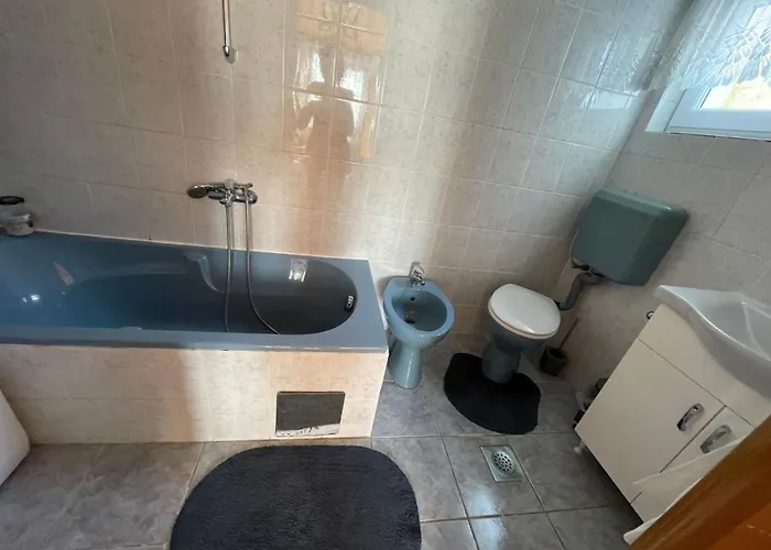 Grosses By Interhome Apartman